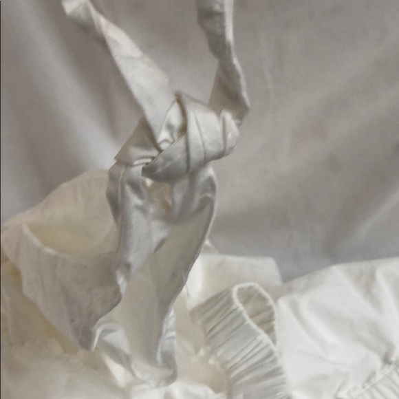 Bright white blouse - Picture 5 of 5